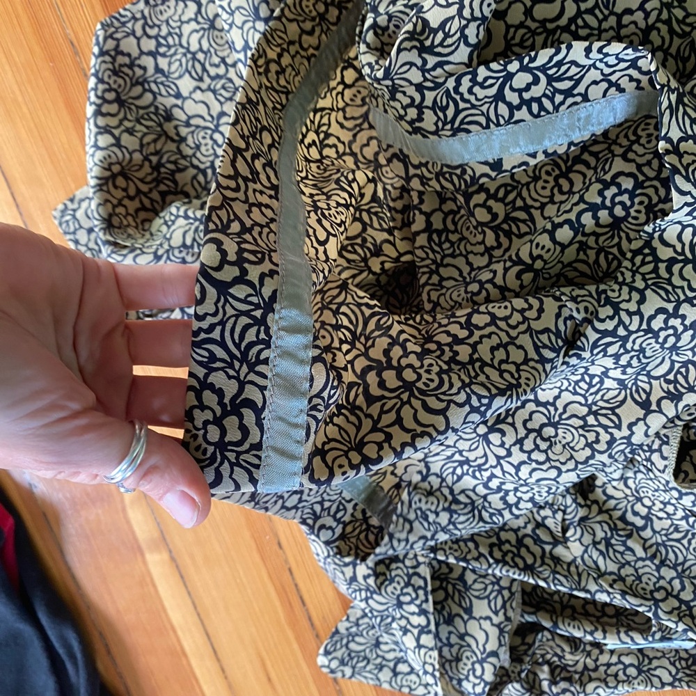 Vintage Christian Dior Separates 100% Silk Floral Brown Beige Shirt Skirt Set 10 - Picture 11 of 13